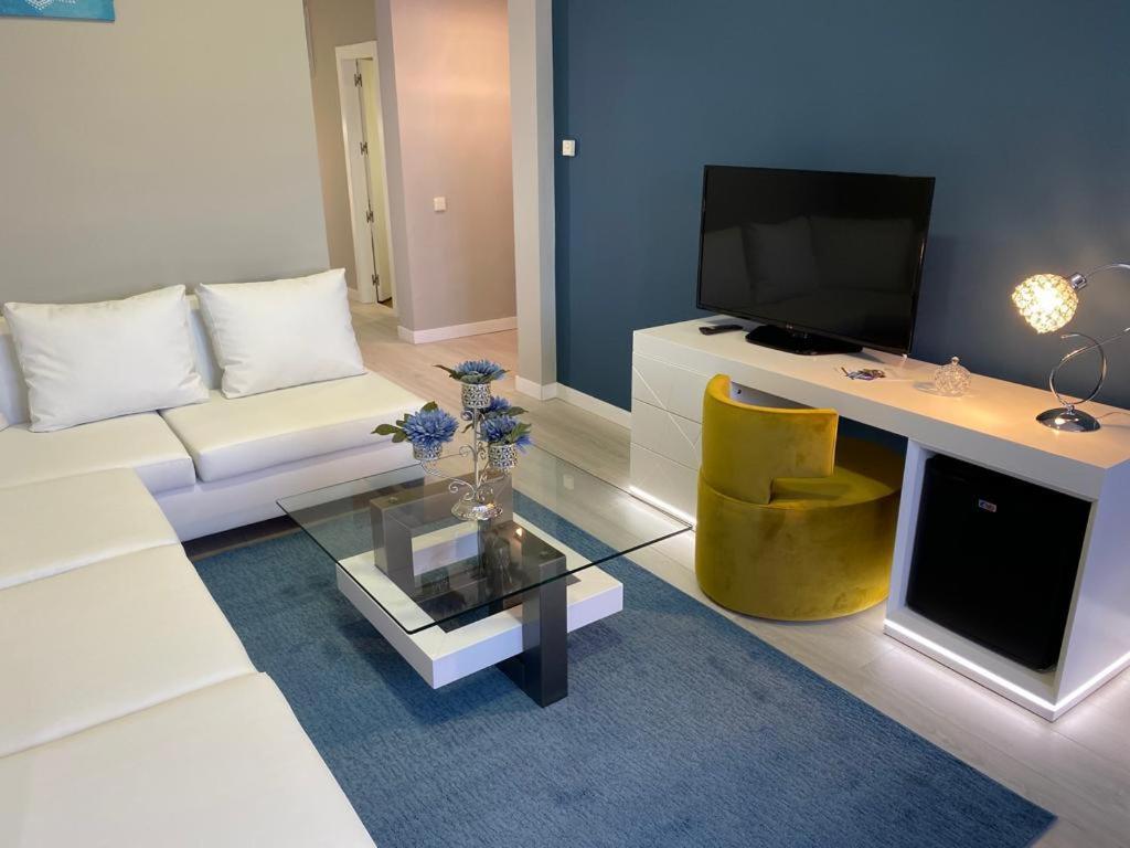 Bronces Hotel 4*