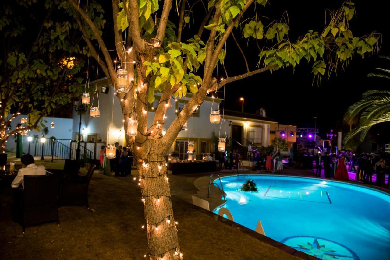 Bronces Hotel Lucena